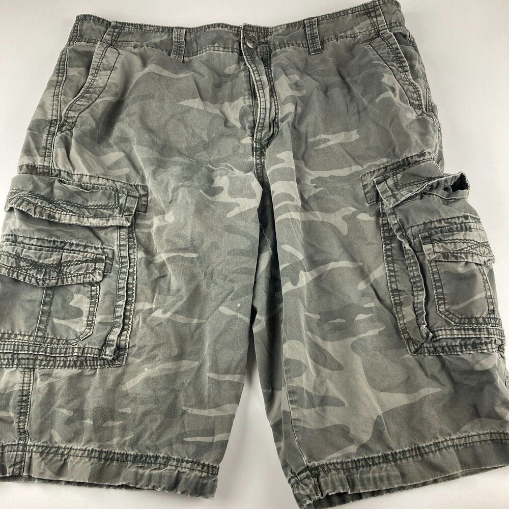 Unionbay Mens 36 Camo Cargo Shorts Gray Camouflage Cotton Utility Pockets